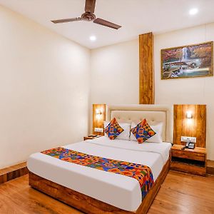 Fabhotel Grand Prime - Nr Nesco Exhibition Centre