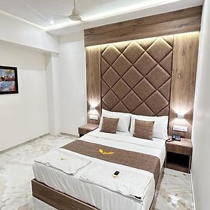 Mig Suites